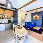 Domaine O Clair De Lune - D'hotes Et A - Acces Cite Medievale 5 Minutes A Pied - Parking - & Massages En Option - Piscine De Saison