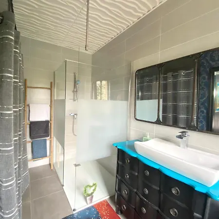 לינה וארוחת בוקר O Clair De Lune Au Coeur De - - Charme Et Confort - Clim - Acces Cite Medievale 5 Minutes A Pied - Parking - Et Massages En Option - Piscine De Saison 4*