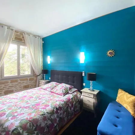 O Clair De Lune Au Coeur De - - Charme Et Confort - Clim - Acces Cite Medievale 5 Minutes A Pied - Parking - Et Massages En Option - Piscine De Saison 4*