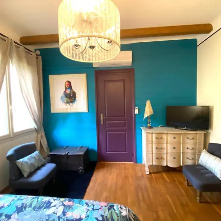 Bed and Breakfast O Clair De Lune Au Coeur De - - Charme Et Confort - Clim - Acces Cite Medievale 5 Minutes A Pied - Parking - Et Massages En Option - Piscine De Saison 4*