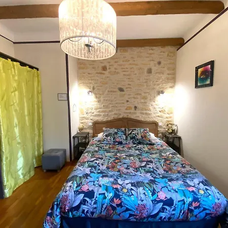 Domaine O Clair De Lune - D'hotes Et A - Acces Cite Medievale 5 Minutes A Pied - Parking - & Massages En Option - Piscine De Saison סרלה-לה קנדה