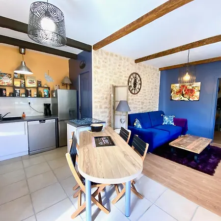 Domaine O Clair De Lune - D'hotes Et A - Acces Cite Medievale 5 Minutes A Pied - Parking - & Massages En Option - Piscine De Saison