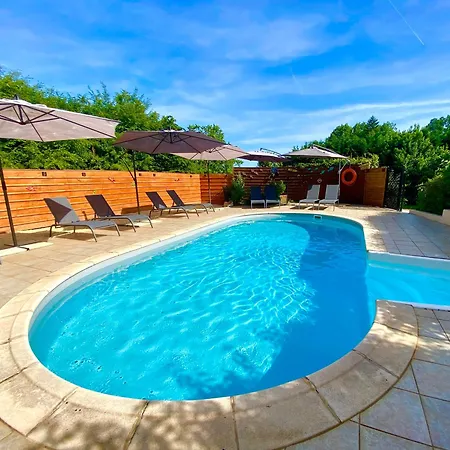Domaine O Clair De Lune - D'hotes Et A - Acces Cite Medievale 5 Minutes A Pied - Parking - & Massages En Option - Piscine De Saison 4* Sarlat-la-Canéda