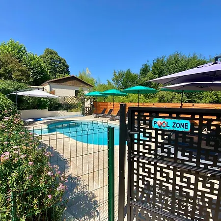 Domaine ô Clair De Lune - D'hôtes Et à - Accès Cité Médiévale 5 Minutes à Pied - Parking - Spa&massages En Option - Piscine De Saison 4*