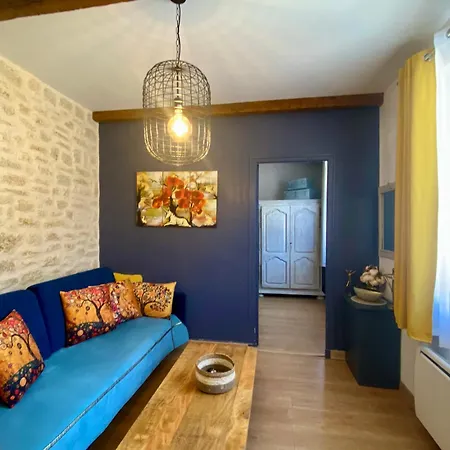 Domaine ô Clair De Lune - D'hôtes Et à - Accès Cité Médiévale 5 Minutes à Pied - Parking - Spa&massages En Option - Piscine De Saison 4* Sarlat
