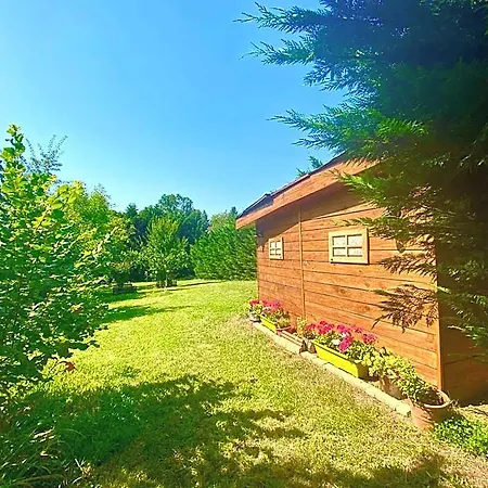 Domaine ô Clair De Lune - D'hôtes Et à - Accès Cité Médiévale 5 Minutes à Pied - Parking - Spa&massages En Option - Piscine De Saison