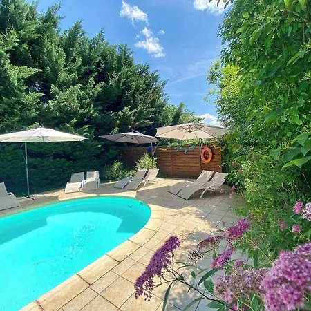 Domaine ô Clair De Lune - D'hôtes Et à - Accès Cité Médiévale 5 Minutes à Pied - Parking - Spa&massages En Option - Piscine De Saison Bed and breakfast Sarlat