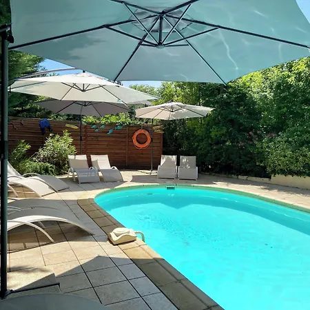 Domaine ô Clair De Lune - D'hôtes Et à - Accès Cité Médiévale 5 Minutes à Pied - Parking - Spa&massages En Option - Piscine De Saison 4* Sarlat