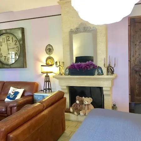 O Clair De Lune Au Coeur De - - Charme Et Confort - Clim - Acces Cite Medievale 5 Minutes A Pied - Parking - Et Massages En Option - Piscine De Saison