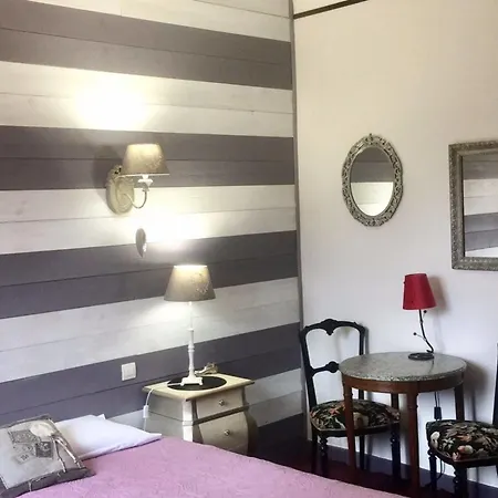 O Clair De Lune Au Coeur De - Climatisees - Parking Prive - Piscine Chauffee - Et Massages Отель типа 