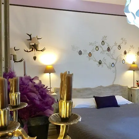 Bed and Breakfast O Clair De Lune Au Coeur De - - Charme Et Confort - Clim - Acces Cite Medievale 5 Minutes A Pied - Parking - Et Massages En Option - Piscine De Saison Sarlat-la-Caneda