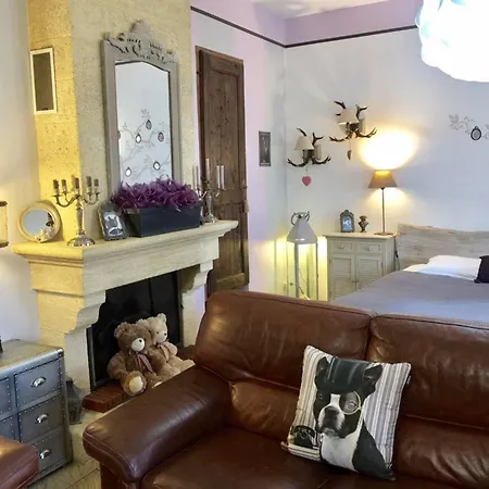 Domaine O Clair De Lune - D'hotes Et A - Acces Cite Medievale 5 Minutes A Pied - Parking - & Massages En Option - Piscine De Saison Bed & Breakfast 4*