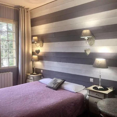 O Clair De Lune Au Coeur De - Climatisees - Parking Prive - Piscine Chauffee - Et Massages Отель типа 