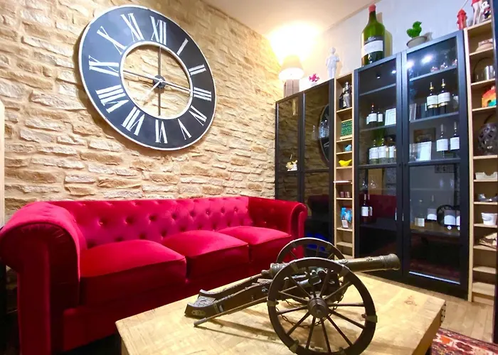Domaine O Clair De Lune - Chambres D'Hotes Et Gites A Sarlat - Acces Cite Medievale 5 Minutes A Pied - Parking - Spa & Massages En Option - Piscine De Saison Sarlat-la-Caneda