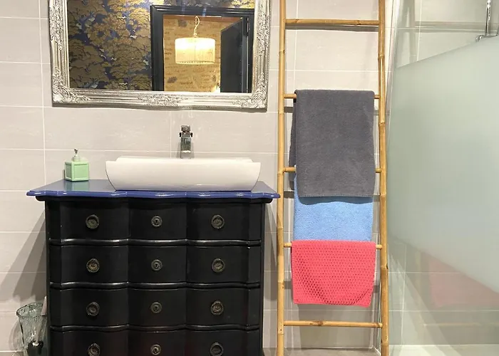 Domaine O Clair De Lune - Chambres D'Hotes Et Gites A Sarlat - Acces Cite Medievale 5 Minutes A Pied - Parking - Spa & Massages En Option - Piscine De Saison Sarlat-la-Caneda