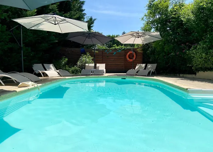 Domaine O Clair De Lune - Chambres D'Hotes Et Gites A Sarlat - Acces Cite Medievale 5 Minutes A Pied - Parking - Spa & Massages En Option - Piscine De Saison Bed & Breakfast Sarlat-la-Caneda