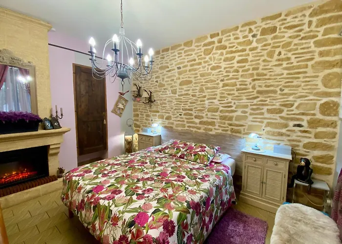 Domaine O Clair De Lune - D'hotes Et A - Acces Cite Medievale 5 Minutes A Pied - Parking - & Massages En Option - Piscine De Saison فندق مبيت وإفطار