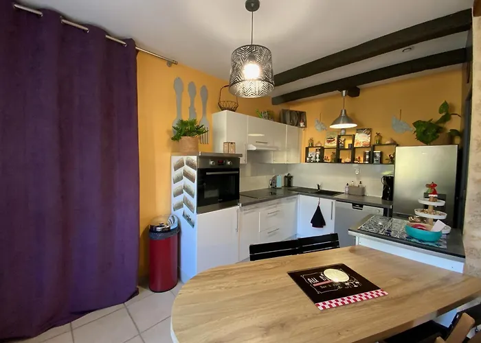 فندق مبيت وإفطار Domaine O Clair De Lune - D'hotes Et A - Acces Cite Medievale 5 Minutes A Pied - Parking - & Massages En Option - Piscine De Saison