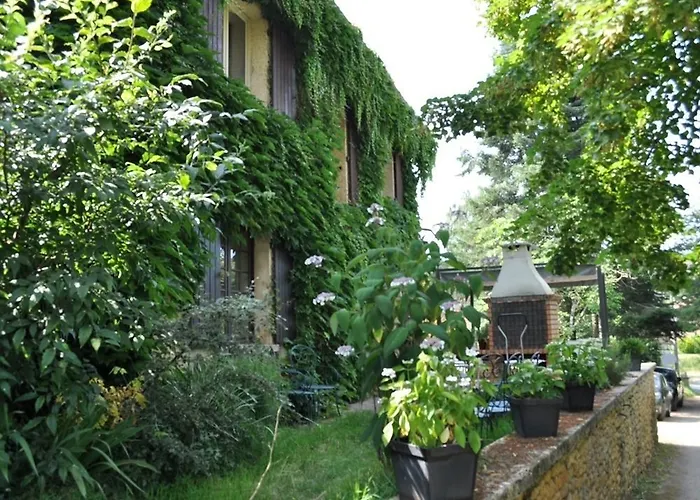 فندق مبيت وإفطار Domaine O Clair De Lune - D'hotes Et A - Acces Cite Medievale 5 Minutes A Pied - Parking - & Massages En Option - Piscine De Saison سارلا لا كانيدا