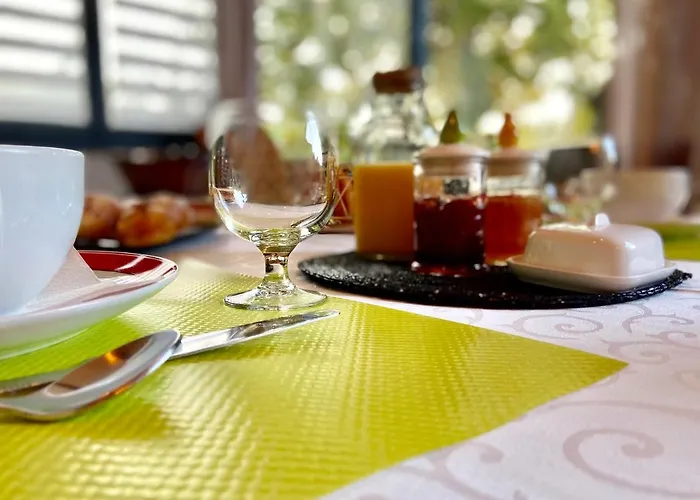 فندق مبيت وإفطار Domaine O Clair De Lune - D'hotes Et A - Acces Cite Medievale 5 Minutes A Pied - Parking - & Massages En Option - Piscine De Saison سارلا لا كانيدا